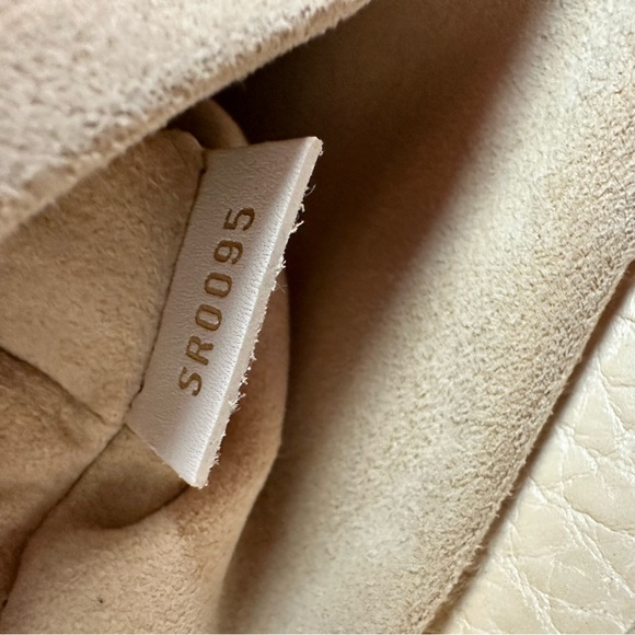 Louis Vuitton Mini Lin Trapeze GM - Picture 14 of 14